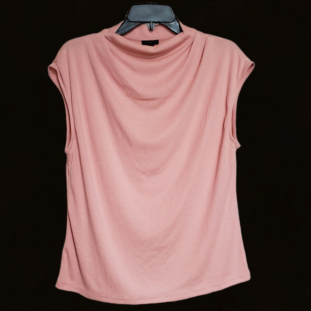 Ann Taylor size large sleeveless top light dusty rose color